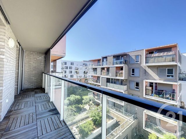 Appartement F3 à vendre - 3 pièces - 60.28 m2 - NANTERRE - 92 - ILE-DE-FRANCE - Century 21 Mémento