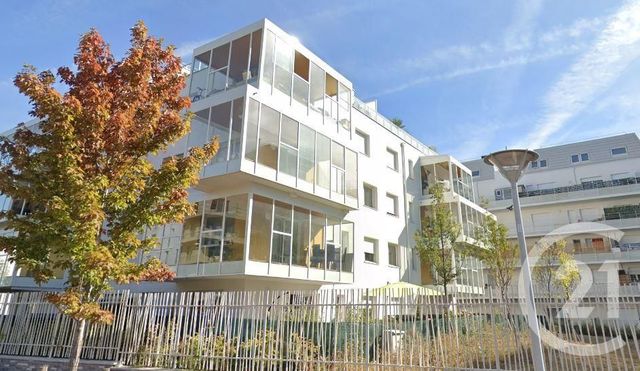 Appartement F4 à vendre - 4 pièces - 76.8 m2 - NANTERRE - 92 - ILE-DE-FRANCE - Century 21 Mémento