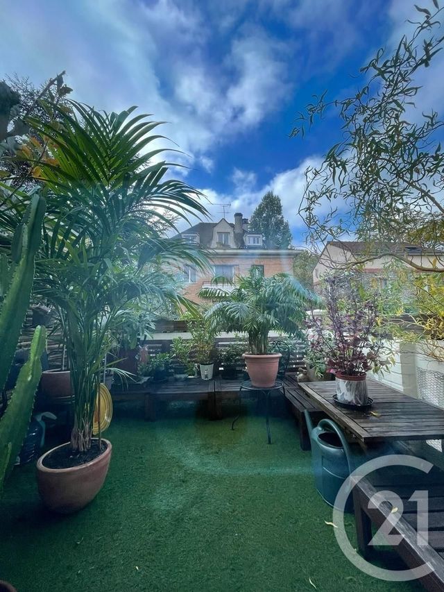 Appartement F3 à vendre - 3 pièces - 66.04 m2 - NANTERRE - 92 - ILE-DE-FRANCE - Century 21 Mémento