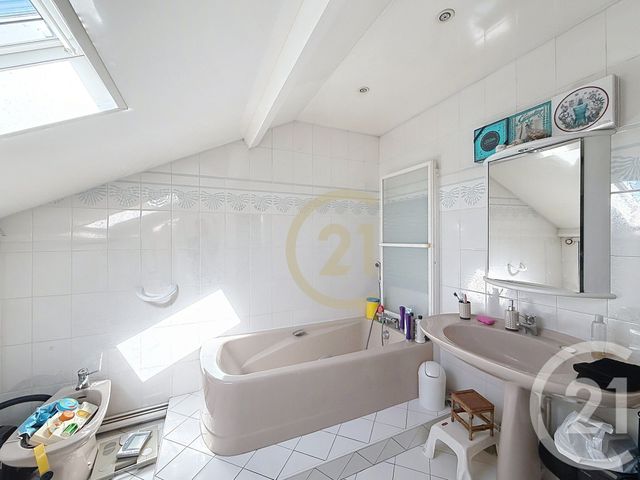 maison à vendre - 7 pièces - 172.0 m2 - NANTERRE - 92 - ILE-DE-FRANCE - Century 21 Mémento