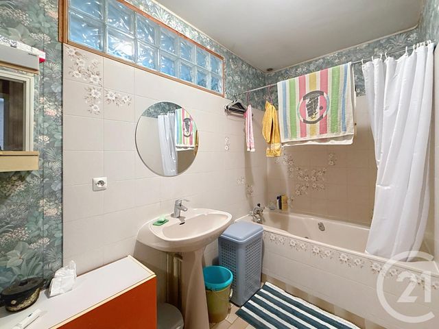 maison à vendre - 6 pièces - 75.89 m2 - NANTERRE - 92 - ILE-DE-FRANCE - Century 21 Mémento