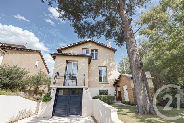 maison à vendre - 6 pièces - 133.94 m2 - NANTERRE - 92 - ILE-DE-FRANCE - Century 21 Mémento