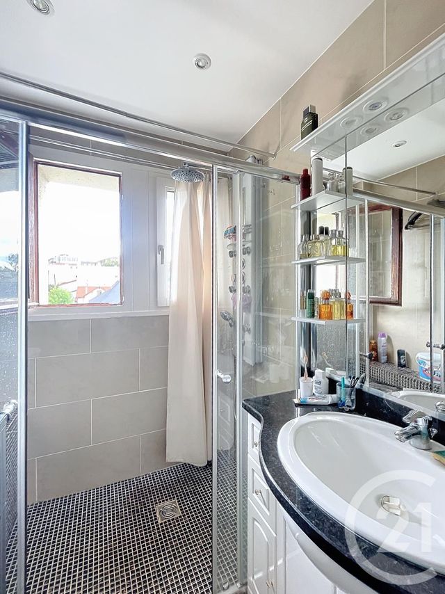 Appartement F3 à vendre - 3 pièces - 50.0 m2 - RUEIL MALMAISON - 92 - ILE-DE-FRANCE - Century 21 Mémento