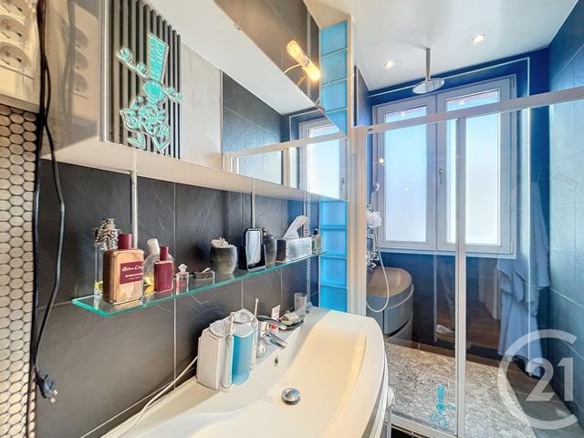 maison à vendre - 7 pièces - 181.93 m2 - NANTERRE - 92 - ILE-DE-FRANCE - Century 21 Mémento