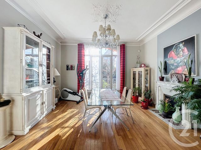 maison à vendre - 7 pièces - 181.93 m2 - NANTERRE - 92 - ILE-DE-FRANCE - Century 21 Mémento