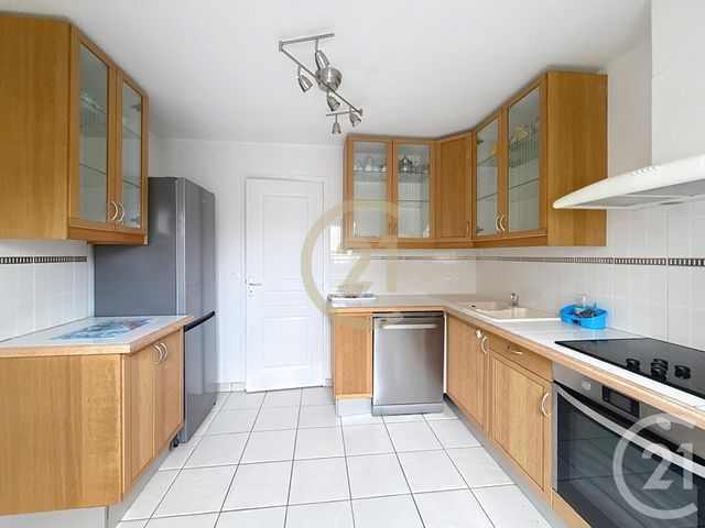 Appartement F4 à vendre - 4 pièces - 91.85 m2 - NANTERRE - 92 - ILE-DE-FRANCE - Century 21 Mémento