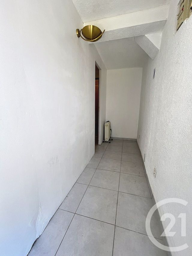 entreprise à louer - 14.0 m2 - NANTERRE - 92 - ILE-DE-FRANCE - Century 21 Mémento