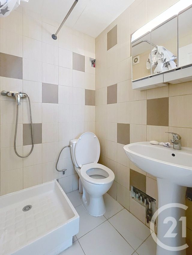 entreprise à louer - 35.0 m2 - NANTERRE - 92 - ILE-DE-FRANCE - Century 21 Mémento