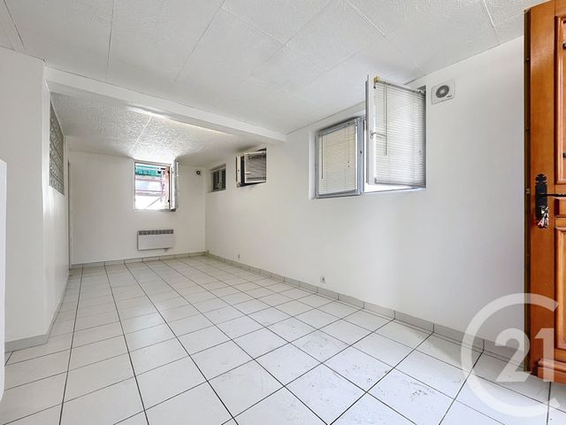 entreprise à louer - 35.0 m2 - NANTERRE - 92 - ILE-DE-FRANCE - Century 21 Mémento