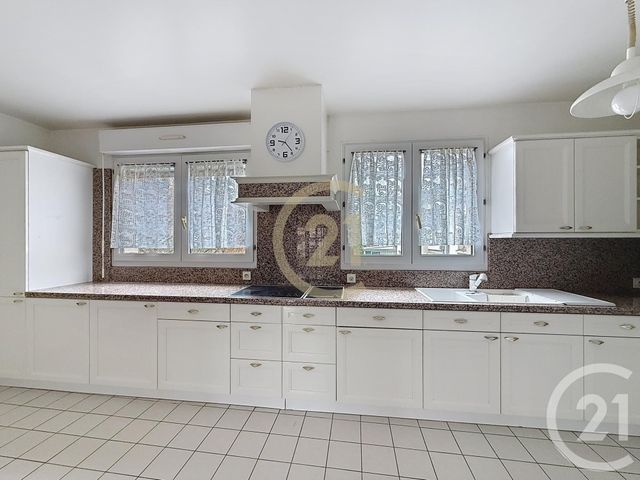 Appartement F3 à vendre - 4 pièces - 80.85 m2 - NANTERRE - 92 - ILE-DE-FRANCE - Century 21 Mémento