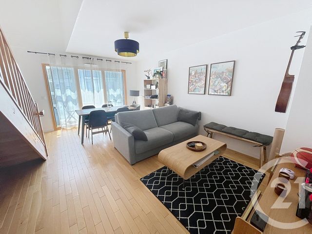 Appartement F4 à louer - 4 pièces - 88.64 m2 - NANTERRE - 92 - ILE-DE-FRANCE - Century 21 Mémento