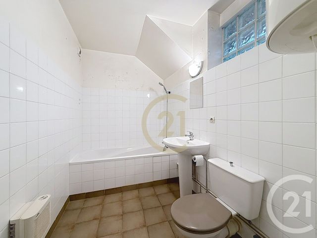 Appartement F1 à vendre - 1 pièce - 33.22 m2 - NANTERRE - 92 - ILE-DE-FRANCE - Century 21 Mémento