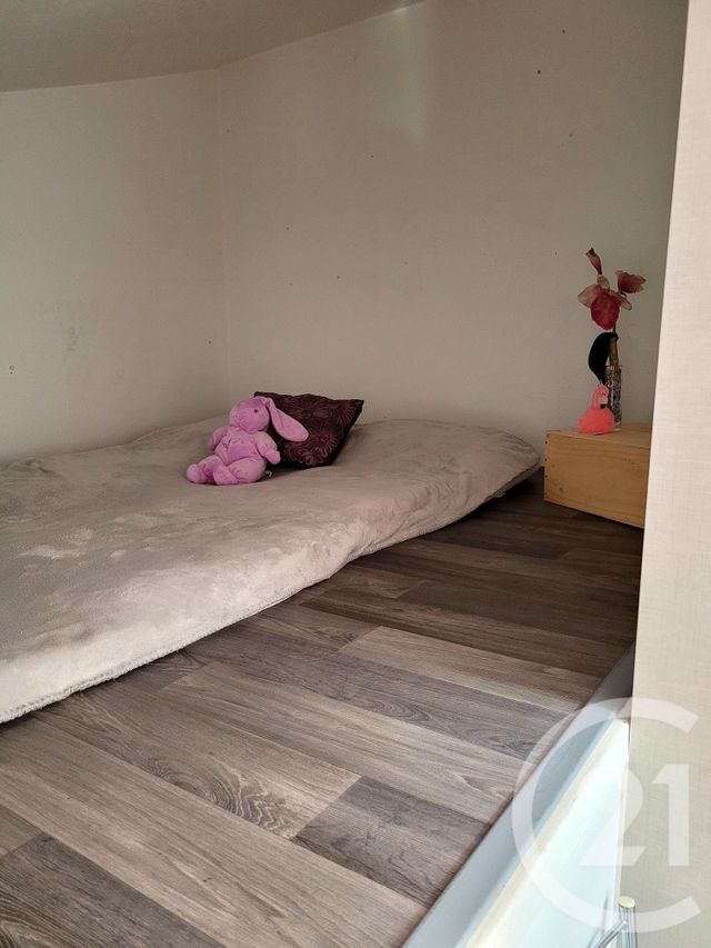 Appartement F2 à vendre - 2 pièces - 48.48 m2 - NANTERRE - 92 - ILE-DE-FRANCE - Century 21 Mémento