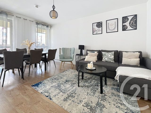 Appartement F3 à louer - 3 pièces - 61.9 m2 - NANTERRE - 92 - ILE-DE-FRANCE - Century 21 Mémento