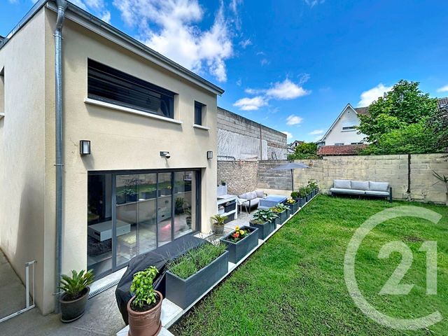 Maison à louer NANTERRE