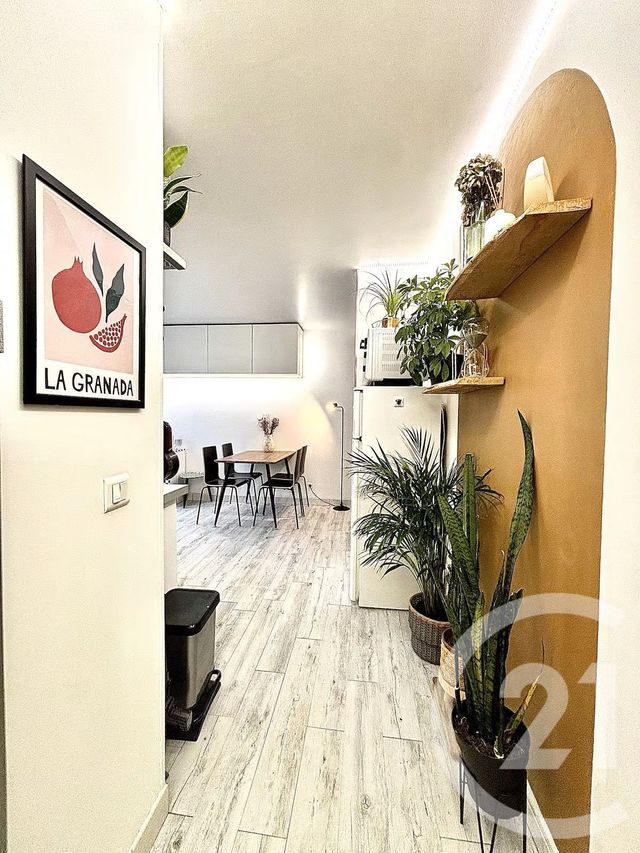 Appartement F2 à vendre - 2 pièces - 42.4 m2 - NANTERRE - 92 - ILE-DE-FRANCE - Century 21 Mémento