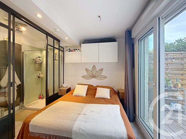 Appartement F2 à vendre - 2 pièces - 42.4 m2 - NANTERRE - 92 - ILE-DE-FRANCE - Century 21 Mémento