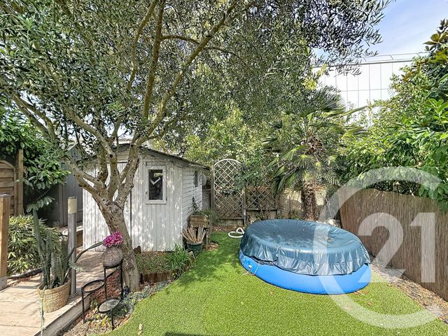 Appartement F2 à vendre - 2 pièces - 42.4 m2 - NANTERRE - 92 - ILE-DE-FRANCE - Century 21 Mémento
