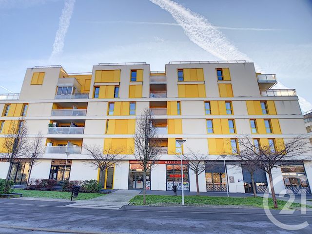 Appartement F2 à vendre - 2 pièces - 41.9 m2 - NANTERRE - 92 - ILE-DE-FRANCE - Century 21 Mémento