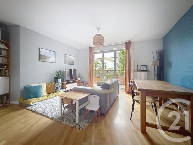 Appartement F3 à vendre - 3 pièces - 64.24 m2 - NANTERRE - 92 - ILE-DE-FRANCE - Century 21 Mémento