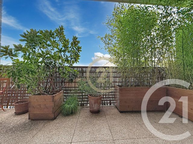 Appartement F3 à vendre - 3 pièces - 64.24 m2 - NANTERRE - 92 - ILE-DE-FRANCE - Century 21 Mémento