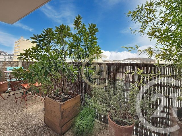 Appartement F3 à vendre - 3 pièces - 64.24 m2 - NANTERRE - 92 - ILE-DE-FRANCE - Century 21 Mémento