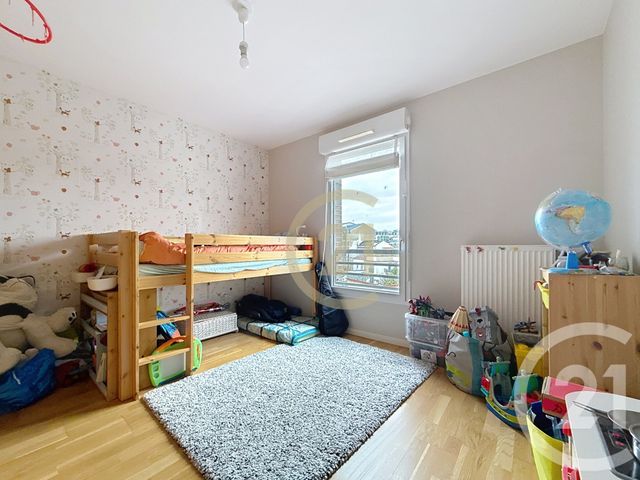 Appartement F3 à vendre - 3 pièces - 64.24 m2 - NANTERRE - 92 - ILE-DE-FRANCE - Century 21 Mémento