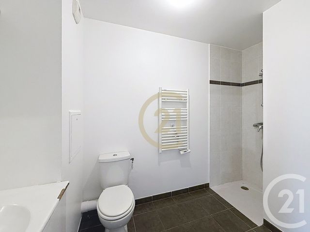 Appartement F3 à vendre - 3 pièces - 69.52 m2 - NANTERRE - 92 - ILE-DE-FRANCE - Century 21 Mémento