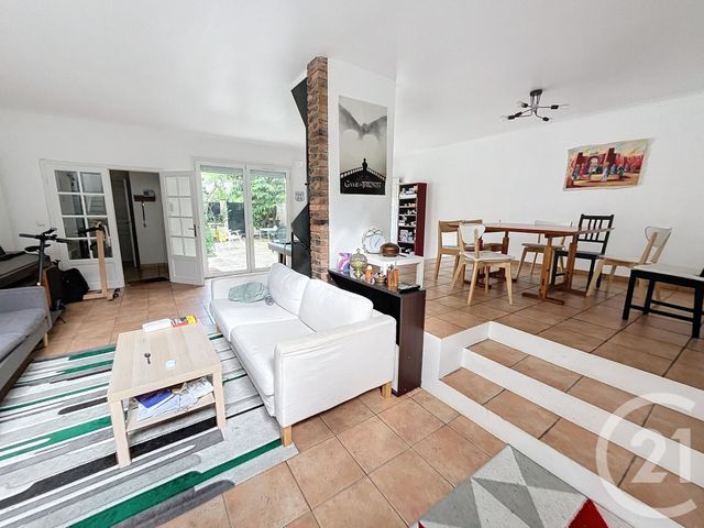 maison à louer - 7 pièces - 159.35 m2 - NANTERRE - 92 - ILE-DE-FRANCE - Century 21 Mémento