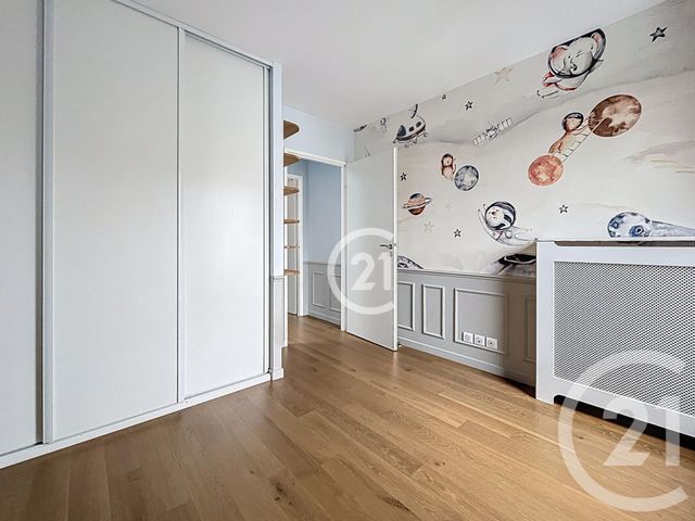 maison à louer - 5 pièces - 100.64 m2 - NANTERRE - 92 - ILE-DE-FRANCE - Century 21 Mémento