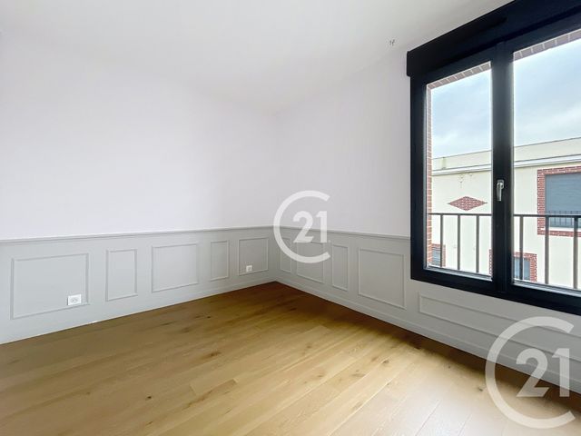 maison à louer - 5 pièces - 100.64 m2 - NANTERRE - 92 - ILE-DE-FRANCE - Century 21 Mémento