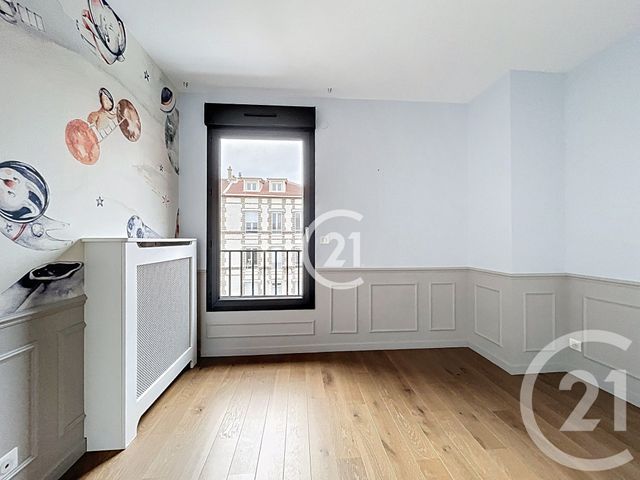 maison à louer - 5 pièces - 100.64 m2 - NANTERRE - 92 - ILE-DE-FRANCE - Century 21 Mémento