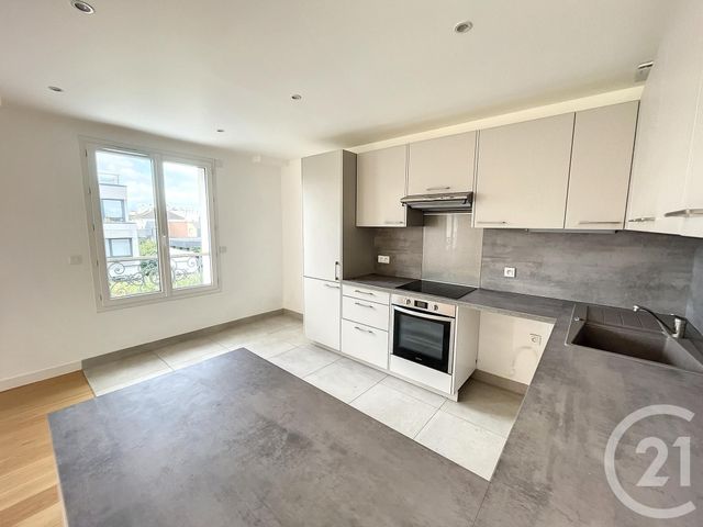 Appartement F4 à louer - 4 pièces - 99.0 m2 - RUEIL MALMAISON - 92 - ILE-DE-FRANCE - Century 21 Mémento