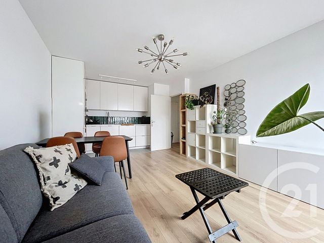 Appartement F2 à louer - 2 pièces - 36.91 m2 - NANTERRE - 92 - ILE-DE-FRANCE - Century 21 Mémento