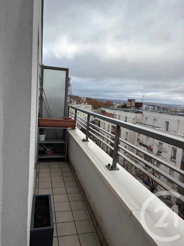 Appartement F2 à louer - 2 pièces - 36.91 m2 - NANTERRE - 92 - ILE-DE-FRANCE - Century 21 Mémento
