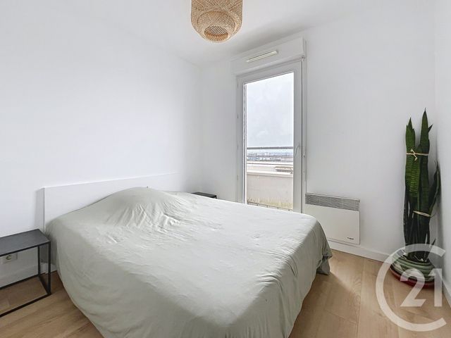 Appartement F2 à louer - 2 pièces - 36.91 m2 - NANTERRE - 92 - ILE-DE-FRANCE - Century 21 Mémento
