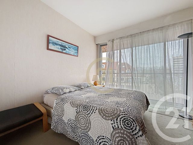 Appartement à vendre - 4 pièces - 98.91 m2 - RUEIL MALMAISON - 92 - ILE-DE-FRANCE - Century 21 Mémento