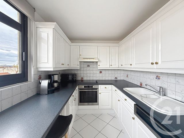 Appartement F3 à vendre - 3 pièces - 68.4 m2 - NANTERRE - 92 - ILE-DE-FRANCE - Century 21 Mémento