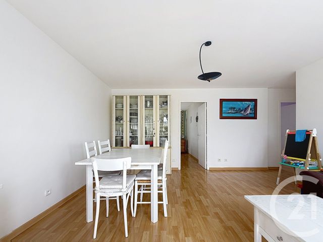 Appartement F3 à vendre - 3 pièces - 68.4 m2 - NANTERRE - 92 - ILE-DE-FRANCE - Century 21 Mémento
