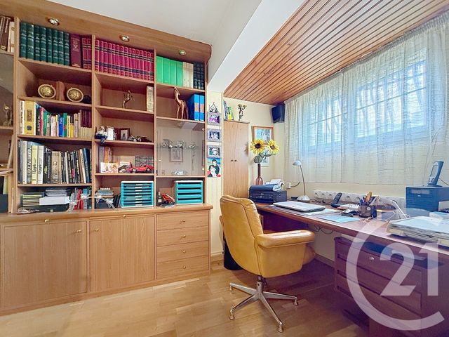 maison à vendre - 6 pièces - 130.0 m2 - RUEIL MALMAISON - 92 - ILE-DE-FRANCE - Century 21 Mémento