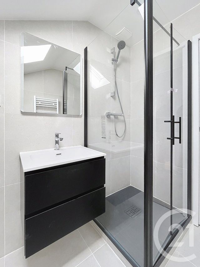 Appartement F2 à louer - 2 pièces - 31.46 m2 - NANTERRE - 92 - ILE-DE-FRANCE - Century 21 Mémento