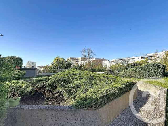 Appartement Studio à vendre - 1 pièce - 25.02 m2 - NANTERRE - 92 - ILE-DE-FRANCE - Century 21 Mémento