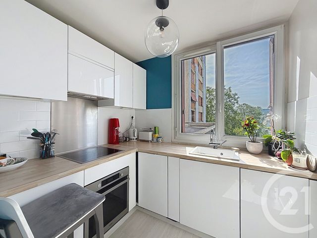 Appartement F2 à vendre - 2 pièces - 45.04 m2 - NANTERRE - 92 - ILE-DE-FRANCE - Century 21 Mémento