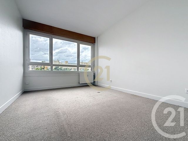 Appartement F3 à vendre - 3 pièces - 67.0 m2 - NANTERRE - 92 - ILE-DE-FRANCE - Century 21 Mémento