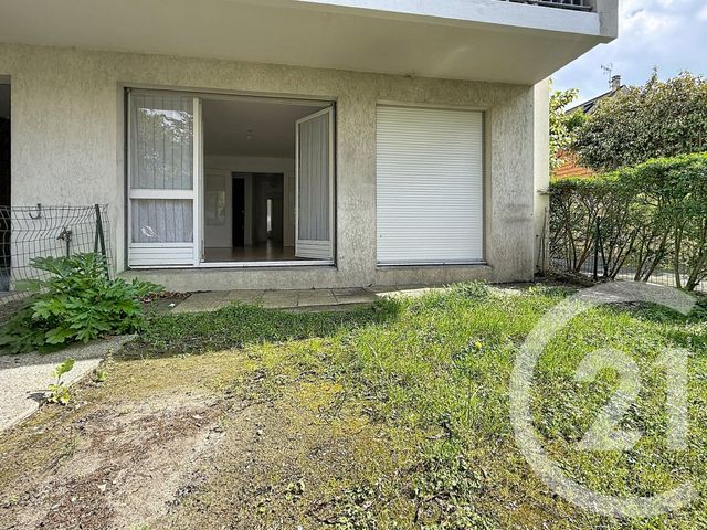 Appartement F3 à vendre - 3 pièces - 76.3 m2 - NANTERRE - 92 - ILE-DE-FRANCE - Century 21 Mémento