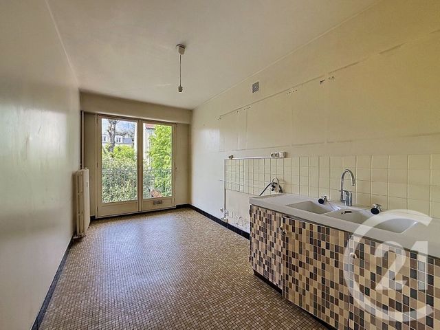 Appartement F3 à vendre - 3 pièces - 81.0 m2 - NANTERRE - 92 - ILE-DE-FRANCE - Century 21 Mémento