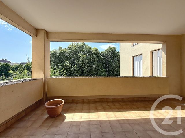 Appartement F3 à vendre NANTERRE