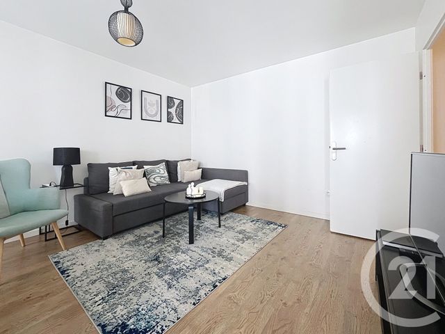 Appartement F3 à louer - 3 pièces - 61.9 m2 - NANTERRE - 92 - ILE-DE-FRANCE - Century 21 Mémento