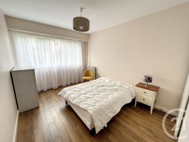 Appartement F2 à louer - 2 pièces - 49.73 m2 - RUEIL MALMAISON - 92 - ILE-DE-FRANCE - Century 21 Mémento