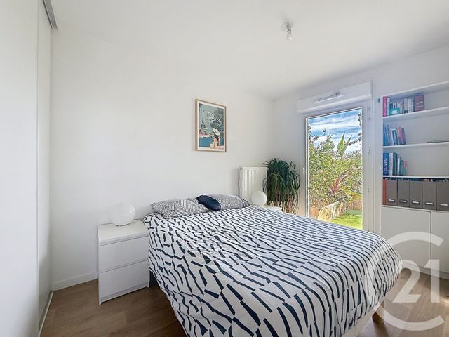 Appartement F4 à vendre - 4 pièces - 81.09 m2 - NANTERRE - 92 - ILE-DE-FRANCE - Century 21 Mémento